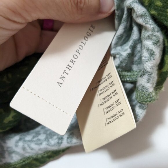 *3/$10* BNWT Anthropologie Leopard Print Cropped Short Sleeve Top Green Size XS - Picture 8 of 8